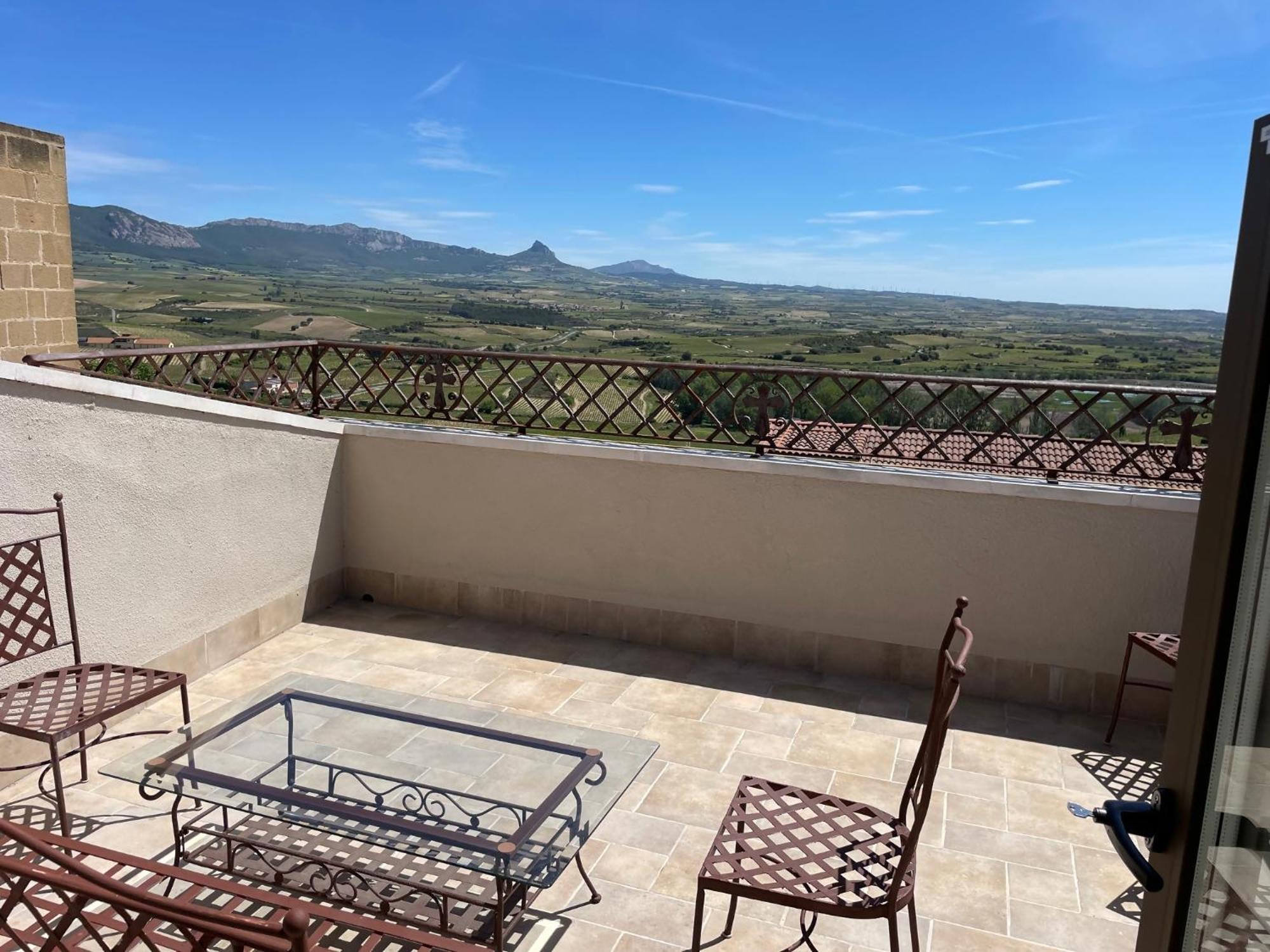 El Retiro Del Obispo Guest House ลากัวร์เดีย ภายนอก รูปภาพ